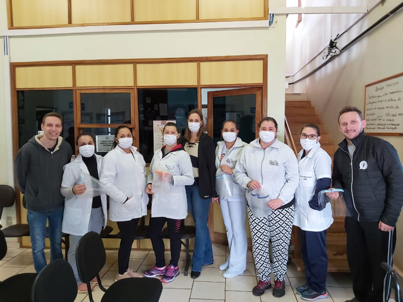 SECRETARIA MUNICIPAL DA SAÚDE RECEBE DOAÇÃO DE PROTETORES FACIAIS 